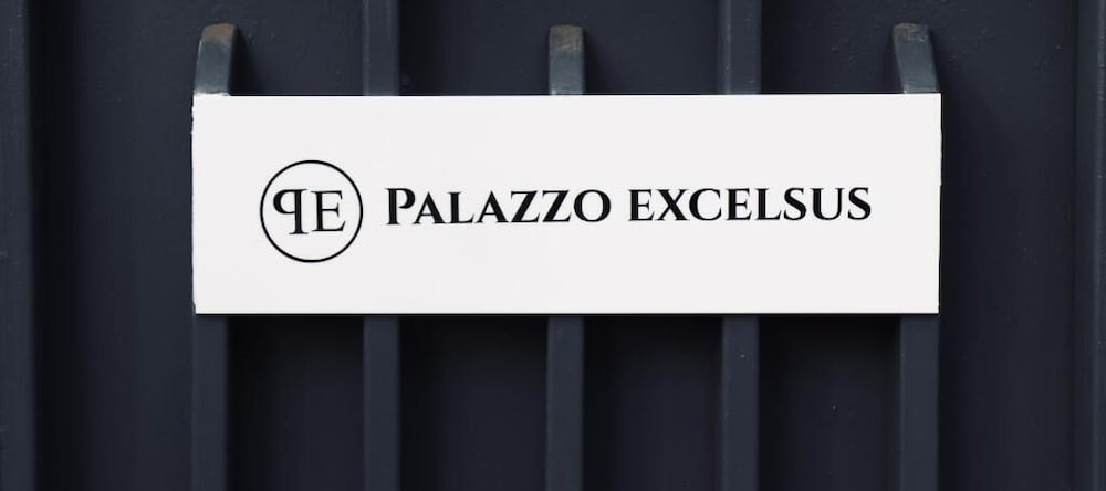 Palazzo Excelsus, 泰尔齐尼奥 — 照片 1