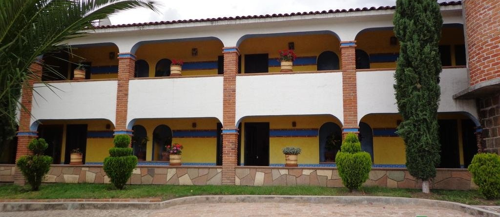 Hotel Mesón Del Cortijo, Уичапан — фото 1