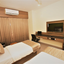Hotel Regents, Palsana — photo 2