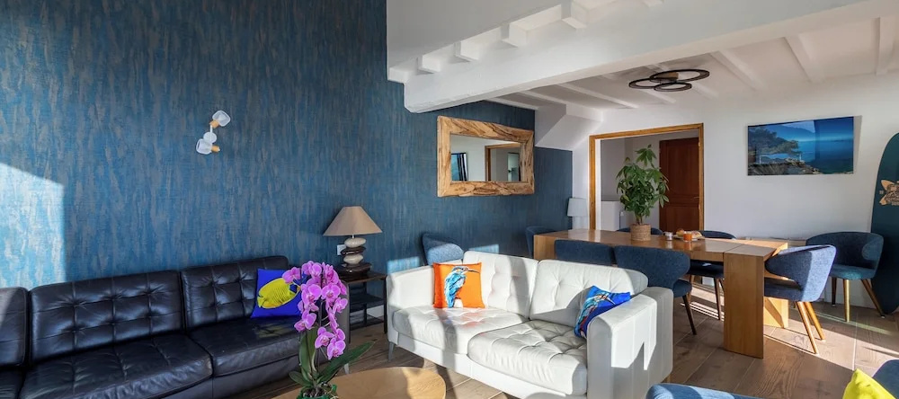 Villa Vue Mer 180 - Face aux îles d’Or, 卡尔克朗 — 照片 1