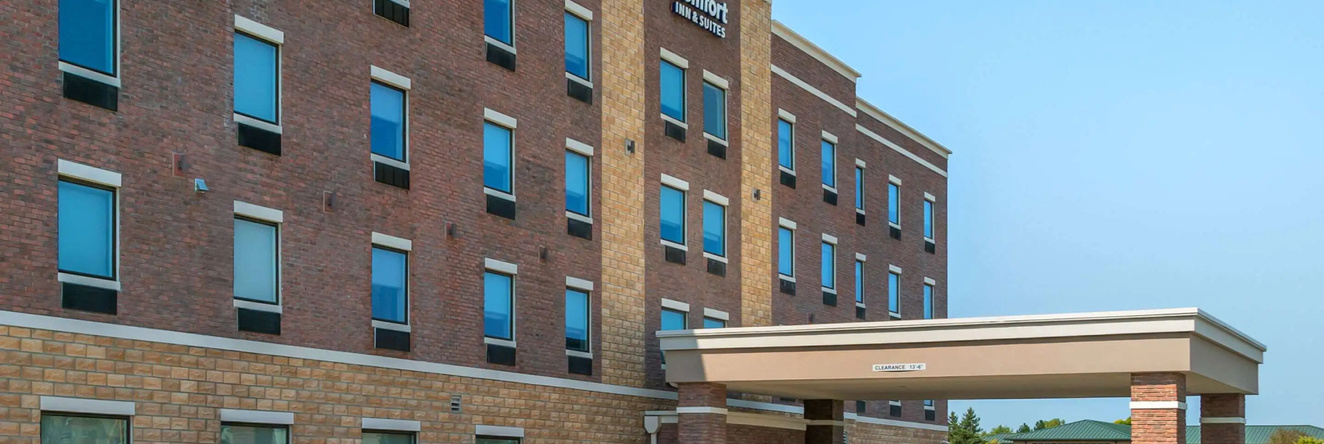 Comfort Inn & Suites Adrian, Эйдриан — фото 1