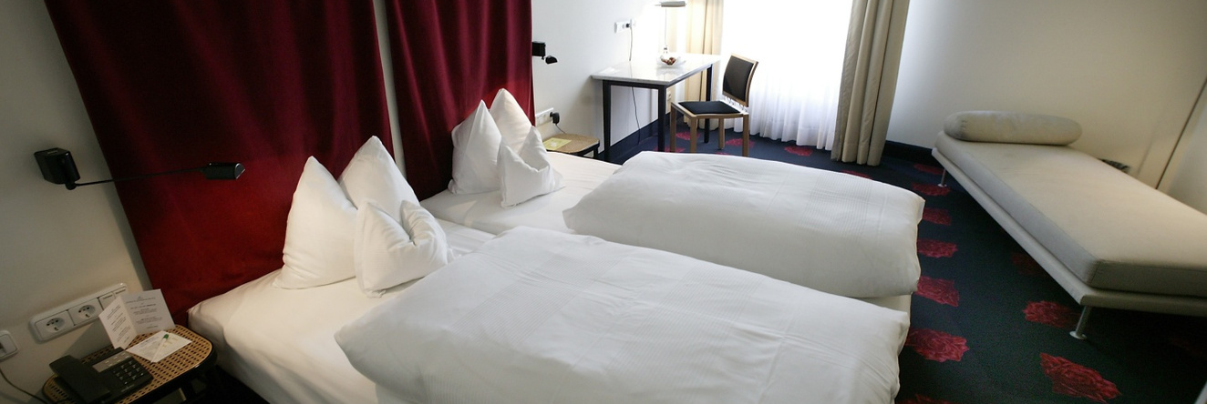 Schwanen Boutique Hotel & Restaurant Metzingen, Метцинген — фото 1
