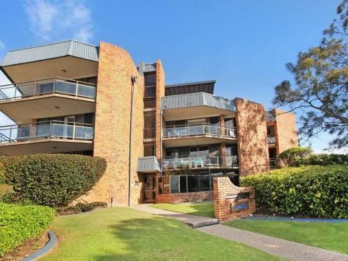 Jedda 3 Apartment Unit, Mooloolaba — photo 1