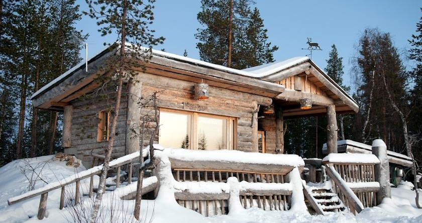 Veikasenharju Log House, 锡尔卡 — 照片 1