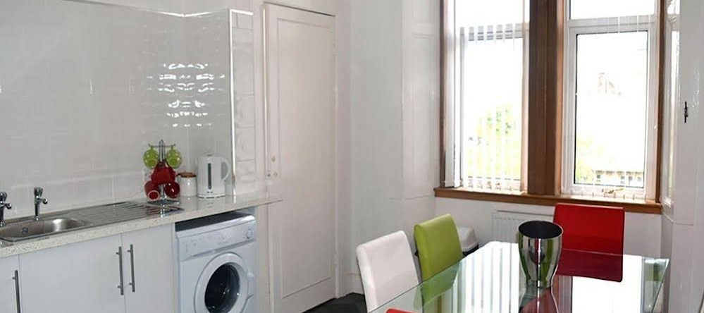 Spacious 2 Bedroom Apartment, Greenock — photo 1