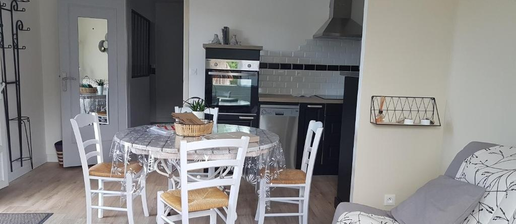 Le Clos Saujonnais, Saujon — photo 1