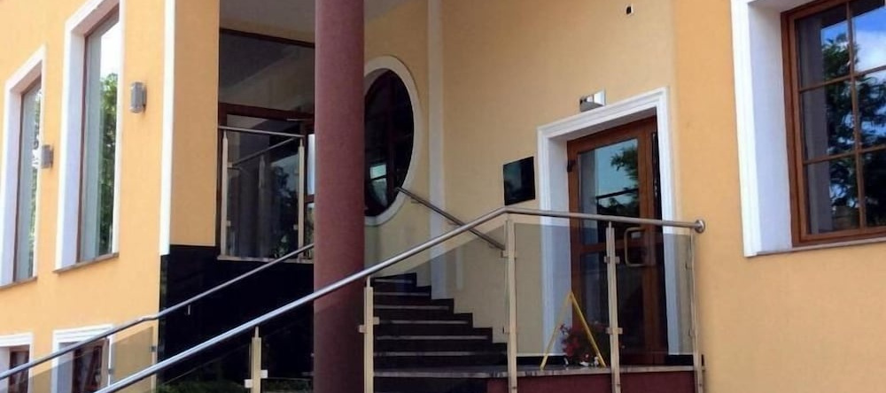 Hotel i Restauracja Janków, 扎雷 — 照片 1