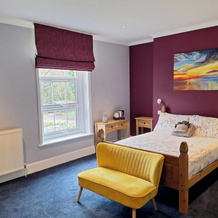 Room-Comfortable And Spacious Double En-, Cranleigh — фото 5