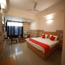 OYO 15561 Corporate Villa, Birpur — photo 5