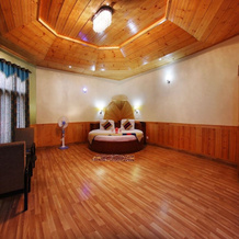 Village Live In Resort Chail, Chail — photo 4