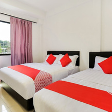 Super OYO 89495 Rich Hotel, Ayer Hitam — photo 5