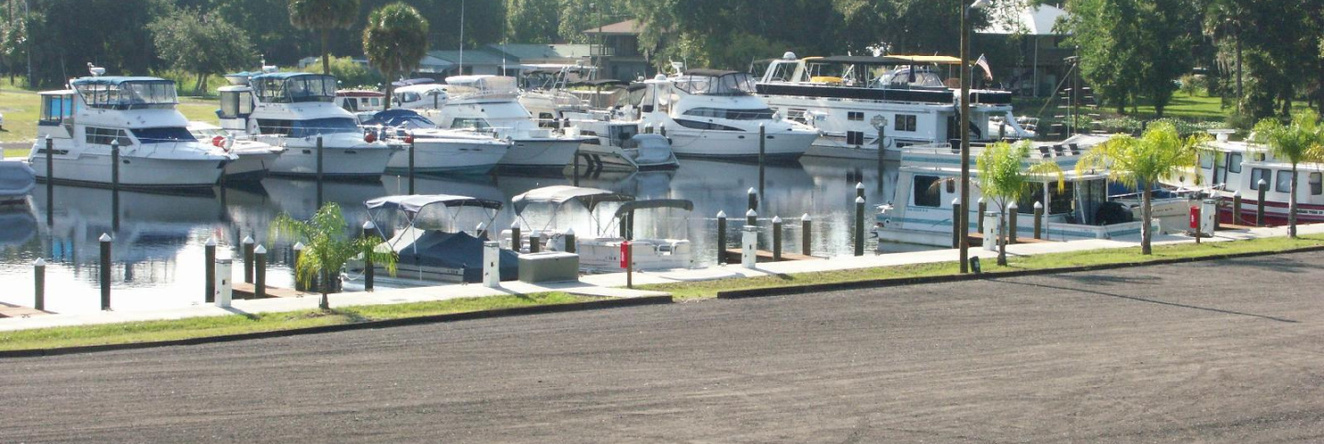 Port Of Call Yacht Club At Astor Bridge Marina & Hotel, Астор — фото 1