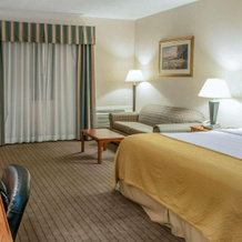 Quality Inn & Suites Grants - I-40, Grants — photo 3