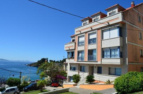 Hotel Punta Lucero Restaurante, 波尔托诺沃 — 照片 1