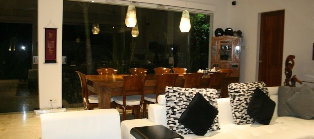Villa Pantai Lovina, 库布坦巴汉 — 照片 1