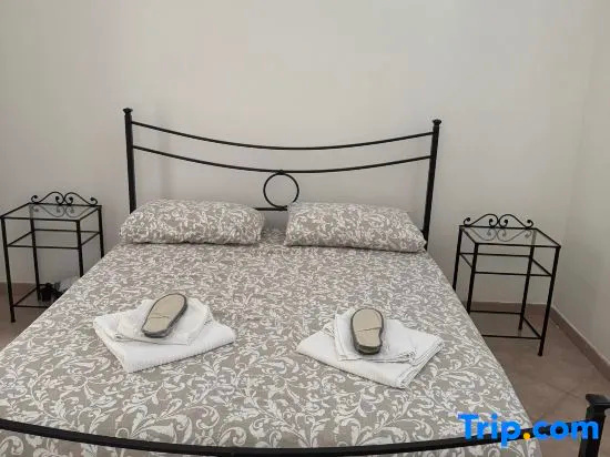 coccole guest house, 塞拉瓦莱斯克里维亚 — 照片 1