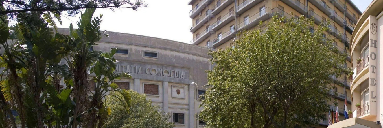 Grande Albergo Maugeri, 阿奇雷亚莱 — 照片 1