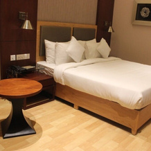 The Utsav Grand Banquets & Resort, 阿利布尔 — 照片 2