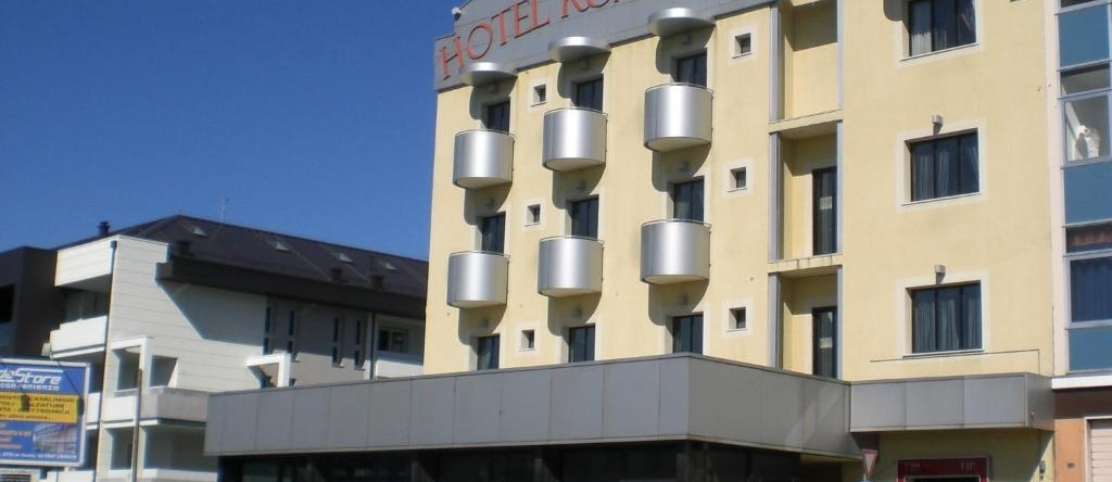 Hotel Romagna, Чезена — фото 1