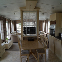 Cozy Hunstanton Caravan Sleeps 8 Pets Go Free, Ханстентон — фото 3