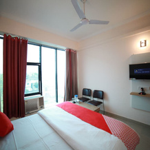 OYO 15561 Corporate Villa, Birpur — photo 4