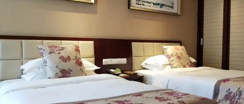 Shenhang International Hotel, 防城港 — 照片 1