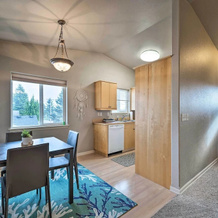 Apartment w/ Patio & Grill Access ~ 1/2 Mi to Bay!, Anacortes — photo 5
