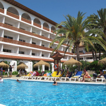 Hotel 4R Gran Europe, 旺德雷尔 — 照片 3