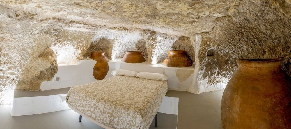 Casa Cueva Las Tinajas de Naya, 阿尔卡拉德尔胡卡尔 — 照片 1