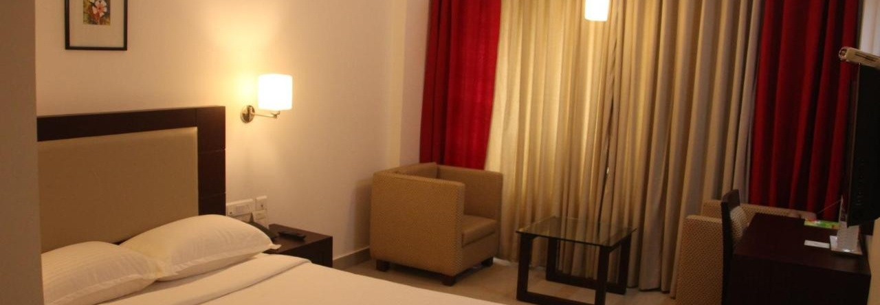 Hotel Hills Park Pathanamthitta, Pathanamthitta — photo 1