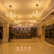 Jiyuan Garden Holiday Inn Hotel, Цзиюань — фото 2