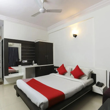 OYO 61424 Hotel Vrindavan, 拉尤拉 — 照片 5