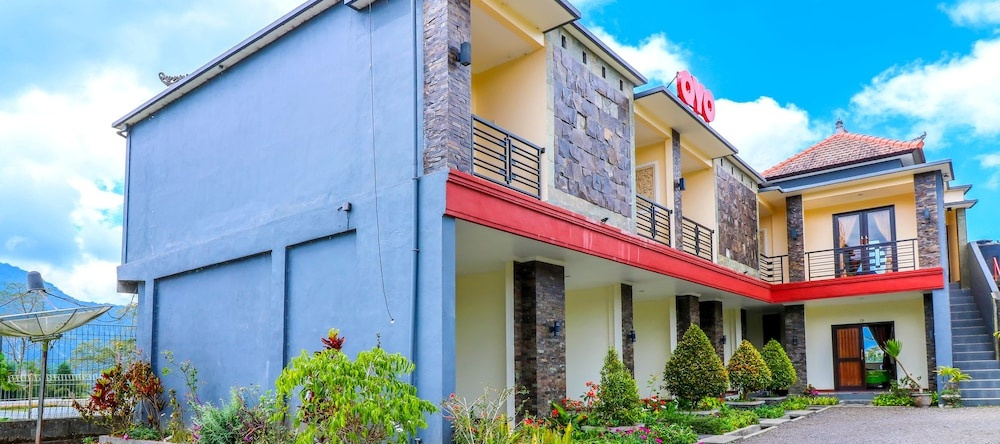 Oyo 1166 Hotel Melati 2, Батурити — фото 1
