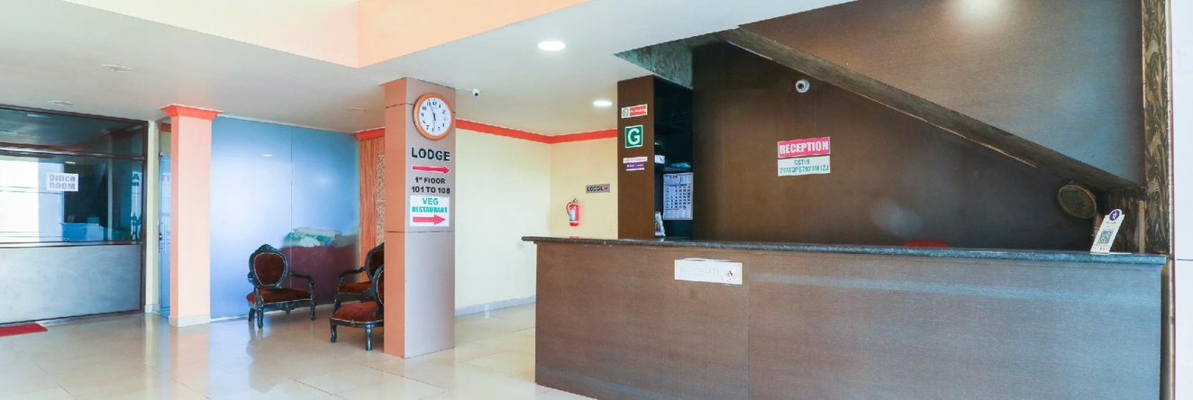 OYO 70001 Hotel Green Tree, 胡布利 — 照片 1