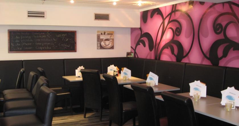 Hoerstgener Landhotel Zur Post, 坎普-林特福特 — 照片 1