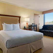 Hilton Raleigh North Hills, 罗利 — 照片 3