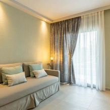 Estelle Family Luxury Apartments & Suites, Геракини — фото 5