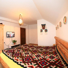 Pensiunea Casa Traditiilor, Окна Сугатаг — фото 5