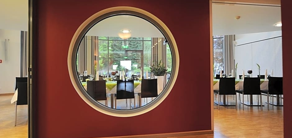 Hotel Und Kongresszentrum Wanderath, 巴尔 — 照片 1