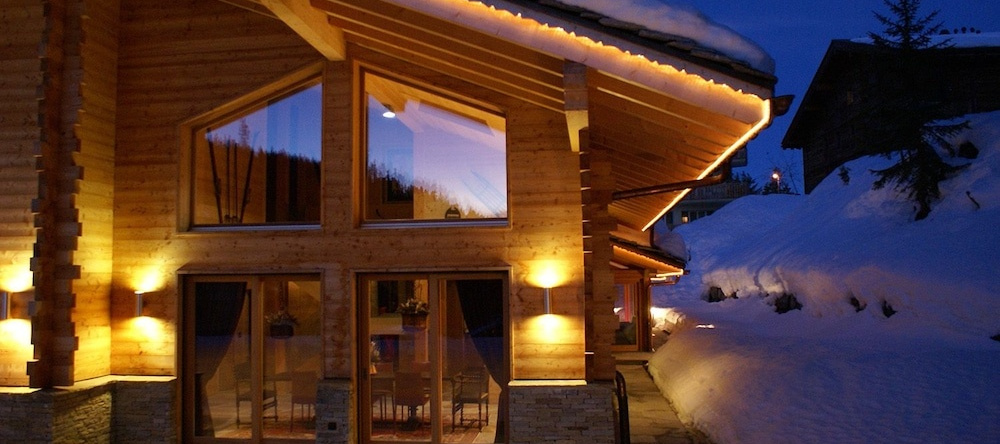Chalet du Chef Ski et Golf, 克莱恩-蒙塔纳 — 照片 1
