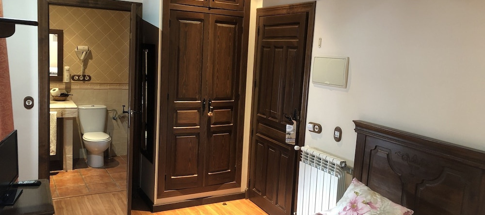 Hostal Dosca, Оливенса — фото 1