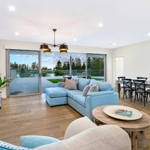 Belle Vue- Penthouse at Black Beach, 凯亚马 — 照片 4
