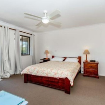Spacious Unit overlooking Moreton Bay - Boyd St, Woorim, Woorim — photo 3