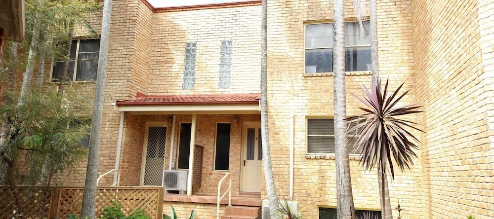 Ocean Shores Unit No 4, 西南岩 — 照片 1