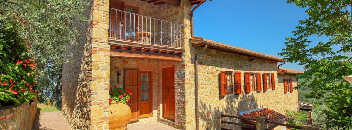 House Tegliaia Montevarchi 19354, 蒙特瓦尔基 — 照片 1