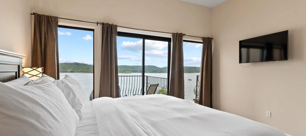 Deluxe 2 Bedroom Villa Lake View, Блю-Ай — фото 1