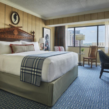 Graduate by Hilton Iowa City Hotel, Iowa City — photo 2