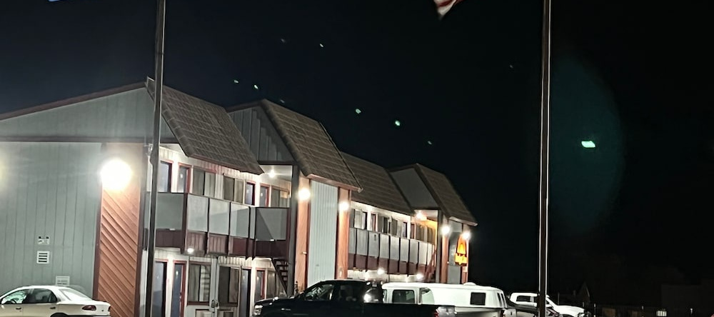 Oasis Inn & Suites, 法伦 — 照片 1