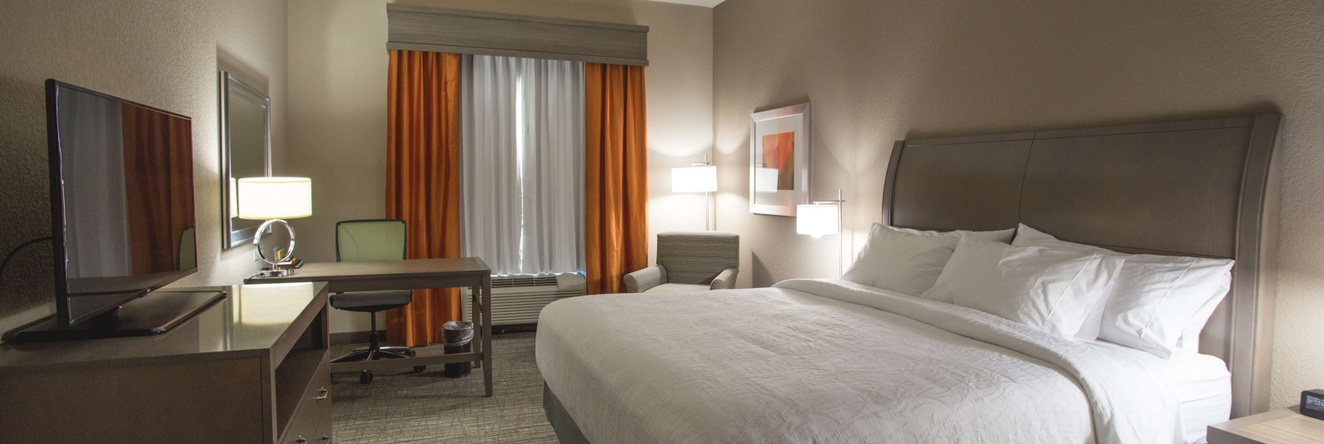 Hilton Garden Inn Bolingbrook I-55, Болингбрук — фото 1