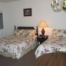 Jenny's Country Manor, Stanfordville — photo 4